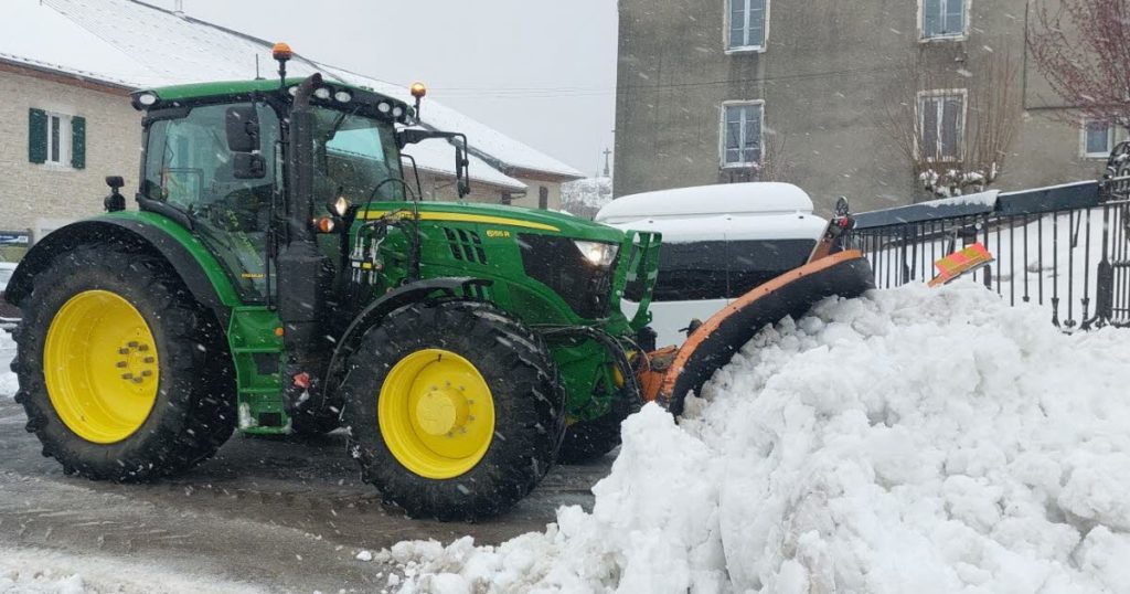 Brénod. Une dizaine de centimètres de neige à Brénod