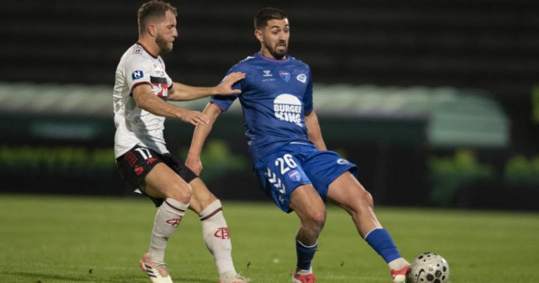 Football National : Le FBBP 01 déçoit à Fleury, une performance jugée immature