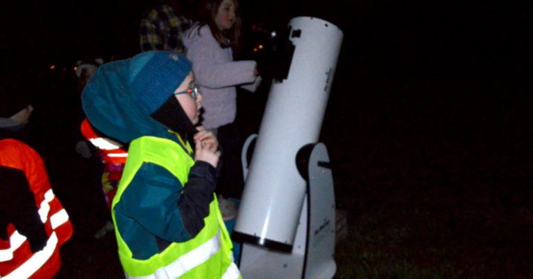 Dieffenbach-au-Val : des enfants explorent l'univers des étoiles