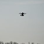 Russie : un civil tué par un drone ukrainien, un port de la mer Baltique en flammes