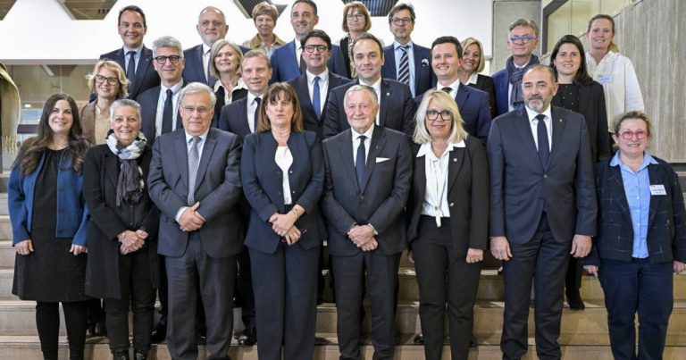 Métropole de Lyon : découverte des portefeuilles des vice-présidents de Véronique Sarselli