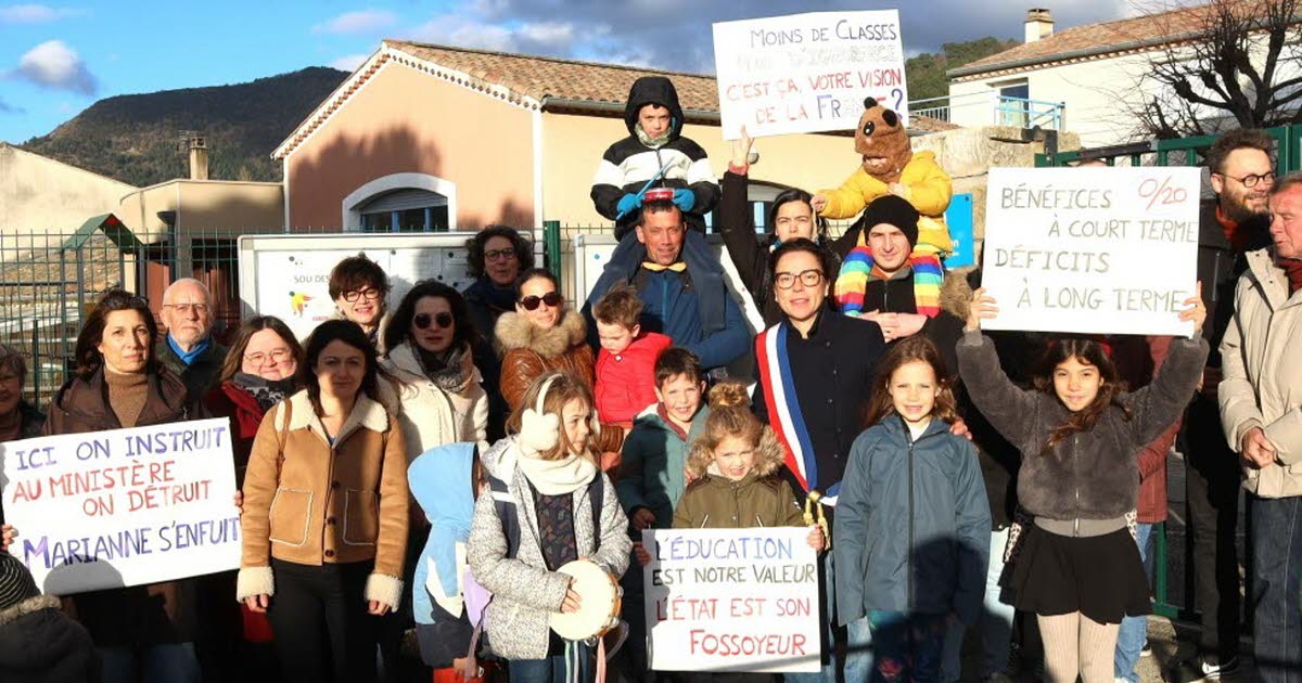 Veyras : des parents d'élèves s'inquiètent du projet de fermeture d'une classe