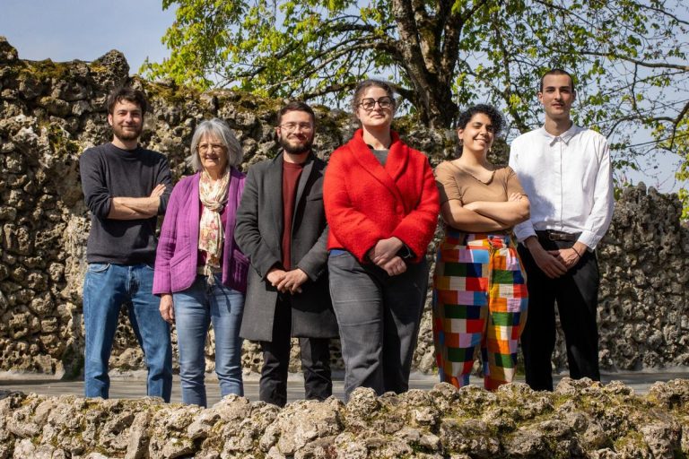 « Pas de bordélisation » et absence d’union : l’opposition au conseil municipal d’Angoulême analysée.