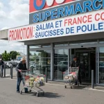 Rappel de saucisses de poulet en France : contamination à Salmonella détectée en supermarchés et boucheries.