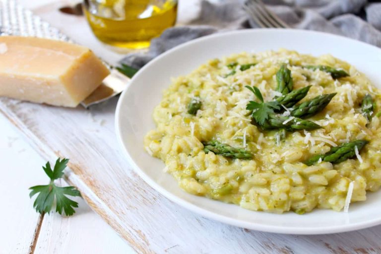 risotto crémeux aux asperges facile et rapide recette italienne au parmesan