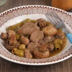 Sauté de veau aux olives : recette simple et savoureuse à découvrir
