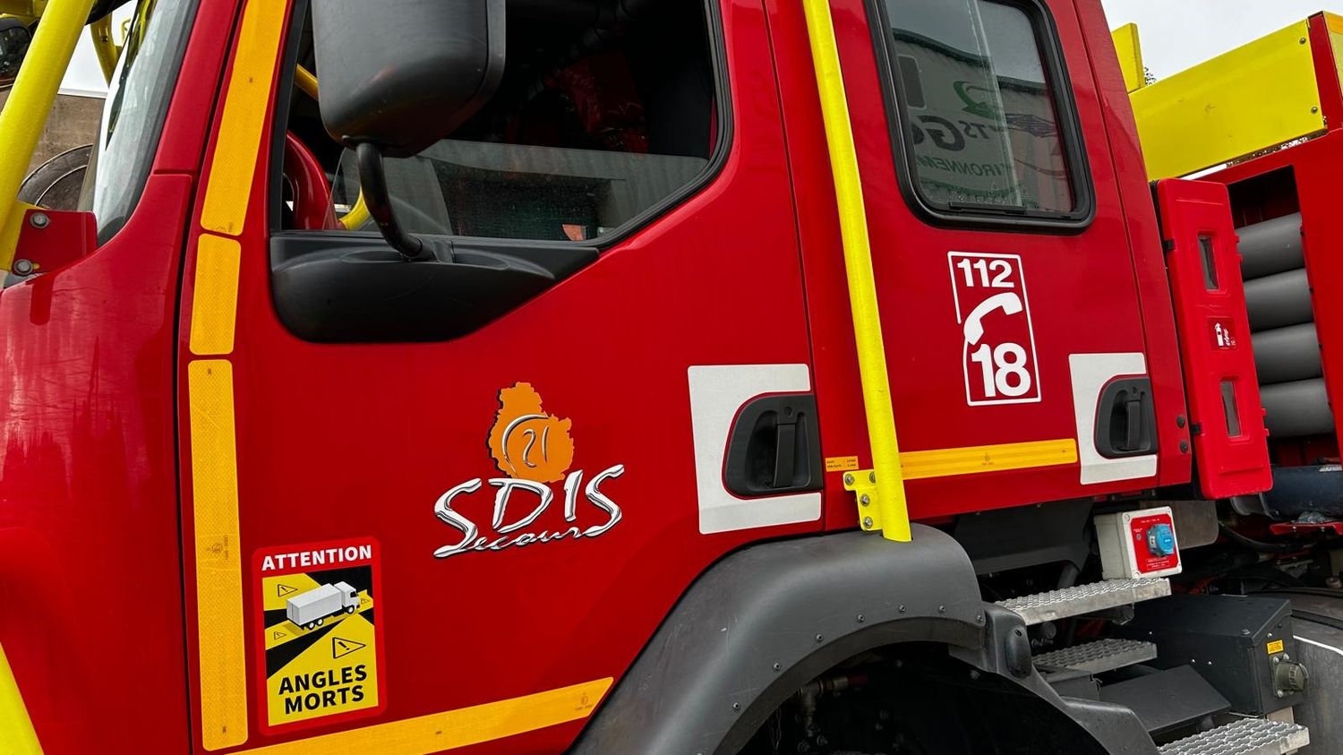 Côte-d'Or : un décès lors de l'incendie de deux fermes à Salives