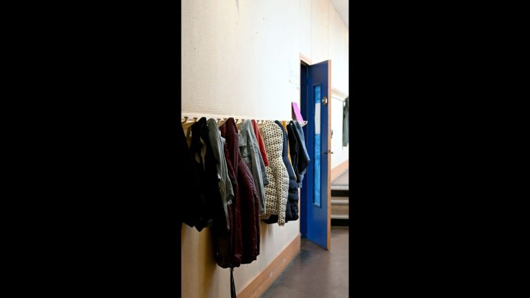 Violences sexuelles dans le périscolaire à Paris : interpellation de trois hommes, dont deux animateurs