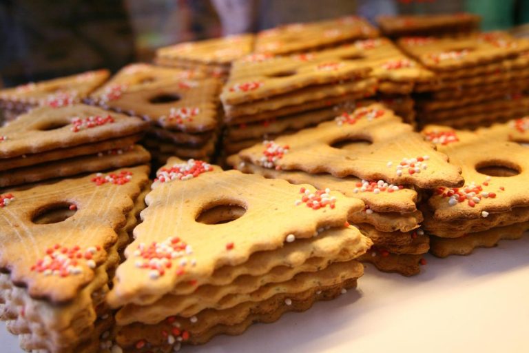 Gastronomie en Charente : découvrez la cornuelle, le biscuit traditionnel des Rameaux