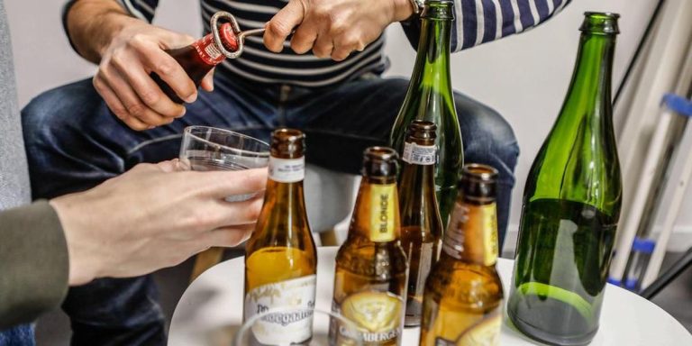 Rixe à Bergerac : affrontements entre jeunes, parents et menaces envers les policiers