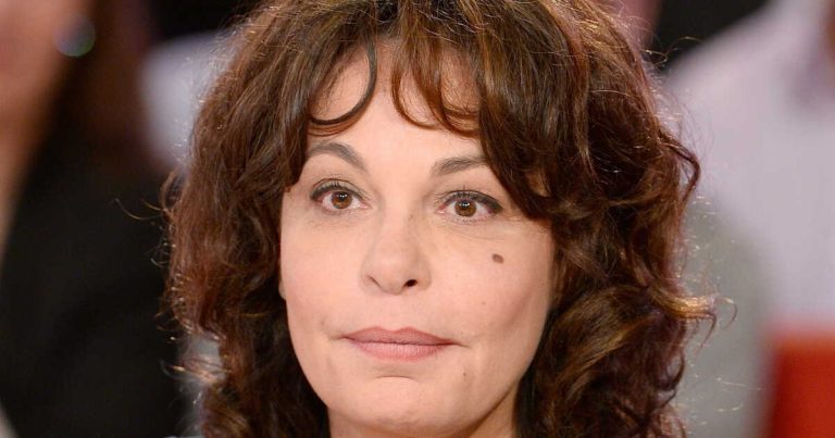 Laurent Ruquier et Les Grosses Têtes rendent hommage à Isabelle Mergault, une présence unique.