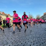 "J'ai eu un cancer du sein il y a deux ans", plus de 19 000 personnes réunies pour lutter contre la maladie