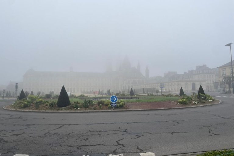 Un expert explique pourquoi la Normandie est plongée dans le brouillard ce week-end