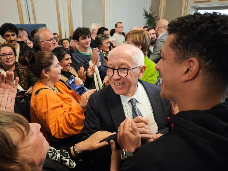 Jean-René Etchegaray a creusé l’écart face à l’union de gauche portée par Jean-Claude Iriart.