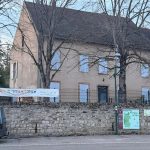 Des nounous en Bourgogne accusées de maltraitance, les parents défendent leur innocence.