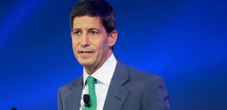 Quand les villes RN rêvent d'un intérim à la Fed : absurdités locales et dirigeants conservateurs en déroute !