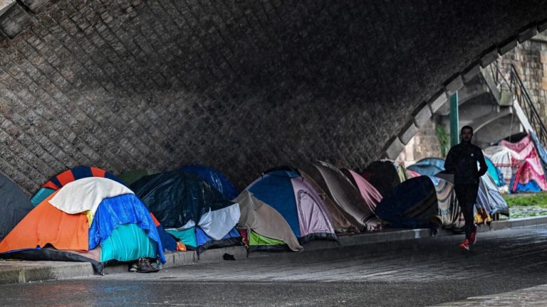 Quand les jeunes sortis de l'enfance se battent seuls : les élus RN préfèrent ignorer l'absurde !