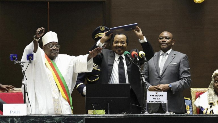 Succession de Paul Biya : les conservateurs verrouillent le Cameroun, entre absurdités locales et dérives extrêmes !