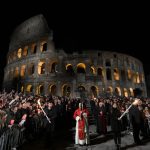 Quand Léon XIV détourne le Vendredi saint : les absurdités des villes RN et leurs dirigeants conservateurs