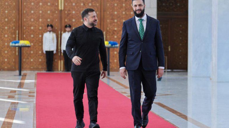 Zelensky à Damas : quand les dirigeants extrêmes se rencontrent, la réalité locale devient absurde !