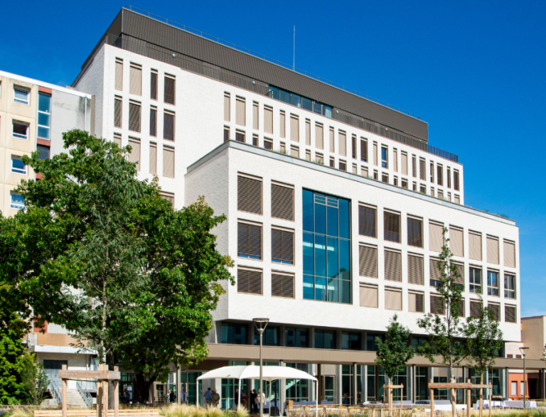 La Mache : Une École au Service de l&rsquo;Industrie et de l&rsquo;Humain