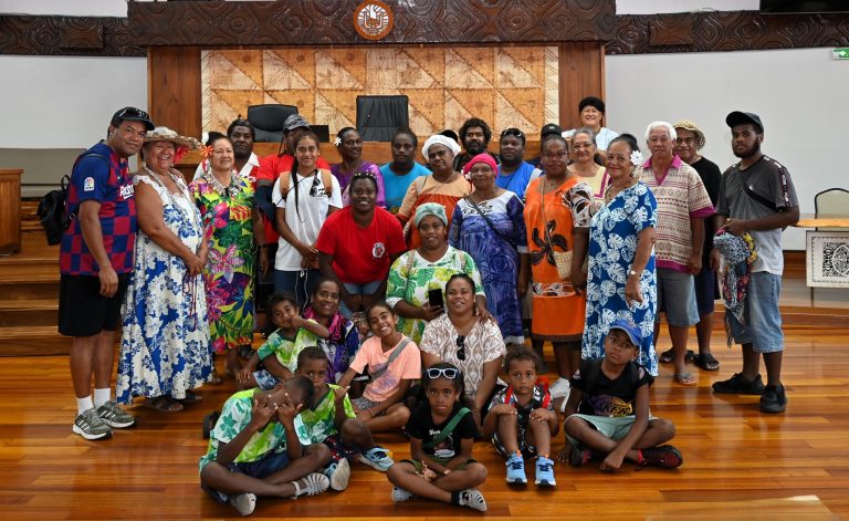 Une visite qui cache bien des choses : la délégation de Lifou à l’Assemblée de la Polynésie française