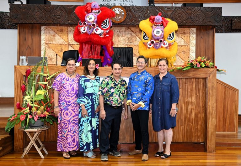 La danse du lion : un spectacle de façade au cœur des contradictions politiques