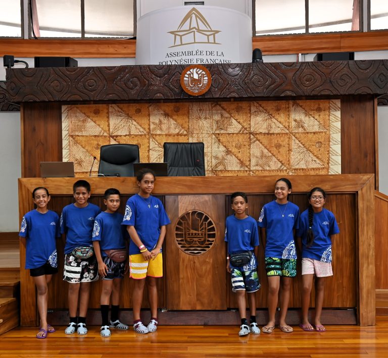 Quand l&rsquo;Éducation se Transforme en Spectacle Politique