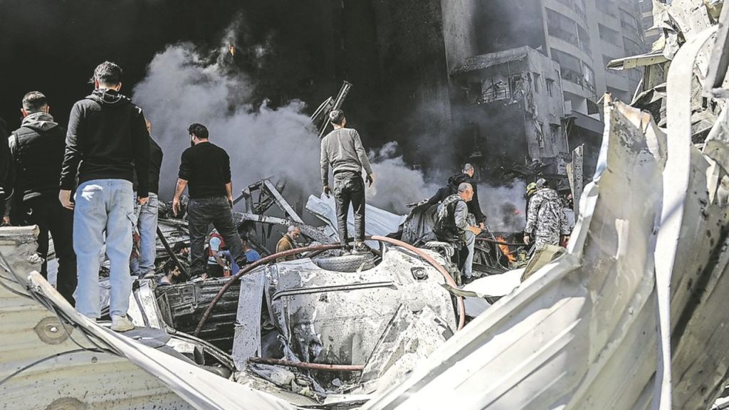 Un site de Beyrouth attaqué par Israël après la trêve annoncée par Trump, le 8 avril 2026.Photo Ibrahim Amro/AFP