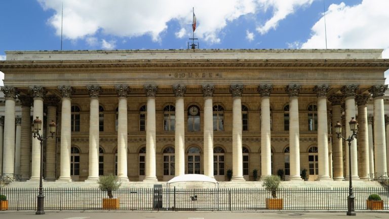 La Bourse de Paris : Entre Illusion et Réalité, un Spectacle de Contradictions