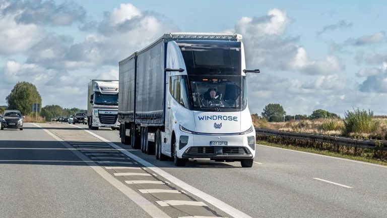 Les camions électriques de Windrose : une promesse ou un mirage ?