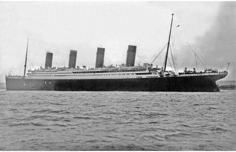 Titanic à Cherbourg : un naufrage prémonitoire en pleine arrogance