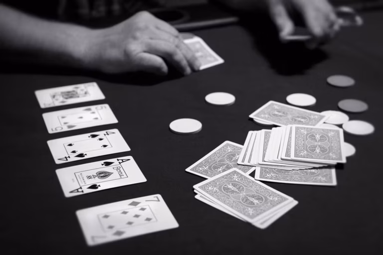 Quand les villes RN parient sur l'absurde : les dirigeants conservateurs à la table du poker de l'extrême