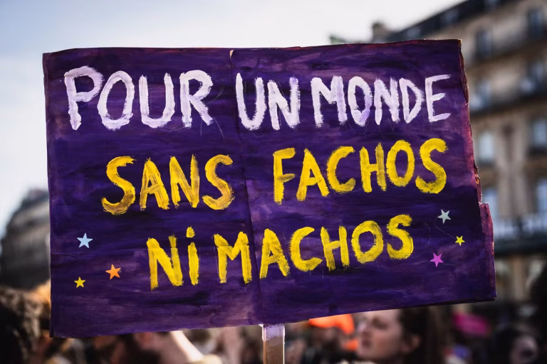 Sexisme en France : un constat alarmant qui interroge notre société