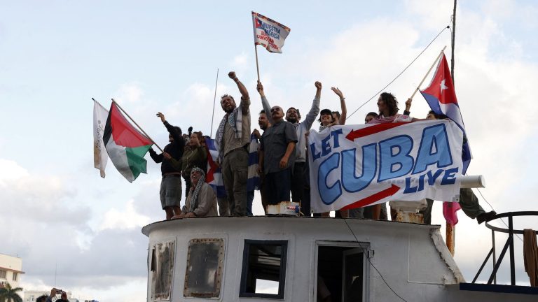 Des voiliers humanitaires disparus retrouvent Cuba : un échec des dirigeants d'extrême droite !