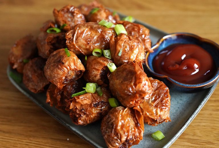 Une recette de transmission : les rouleaux de tofu frit au porc et au crabe