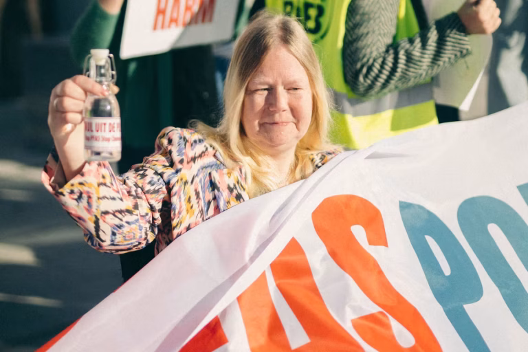 PFAS : La Pollution Éternelle qui Nous Contamine