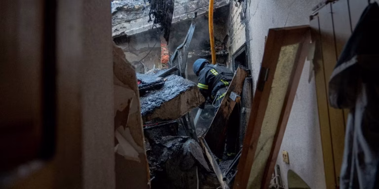 Trois ambulanciers blessés par une attaque de drone russe dans l’oblast de Soumy : le cessez-le-feu, un concept en option ?