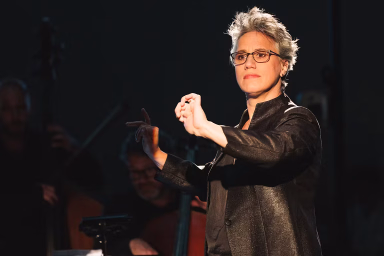 Alexandra Cravero évoque sa passion pour Michael Jackson dans sa playlist d&rsquo;enfance.