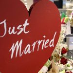 À 25 ans, il crée une appli de mariage : quand les jeunes défient les vieux conservateurs des villes RN !