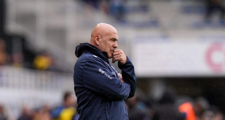 Bayonne : Travers défend l&rsquo;Aviron face aux critiques sur ses capacités en Top 14