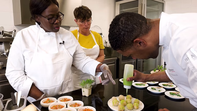 Entrepreneuriat ou exploitation ? La réalité derrière la foodtech « Meet My Mama »