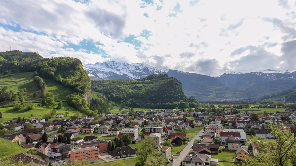 Sous-tourisme : ces villes RN où les dirigeants conservateurs transforment l'absurde en quotidien !