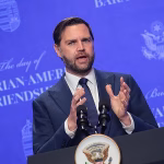 Vance s'en prend à Bruxelles : Orbán, le sauveur des villes RN, ou l'absurde conservateur ?