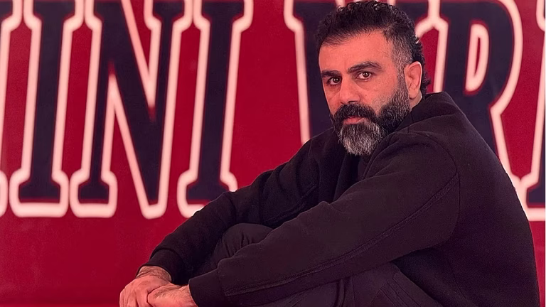 Une lutte après l'autre : l'histoire de Meisam Amini, ancien lutteur de retour en Iran