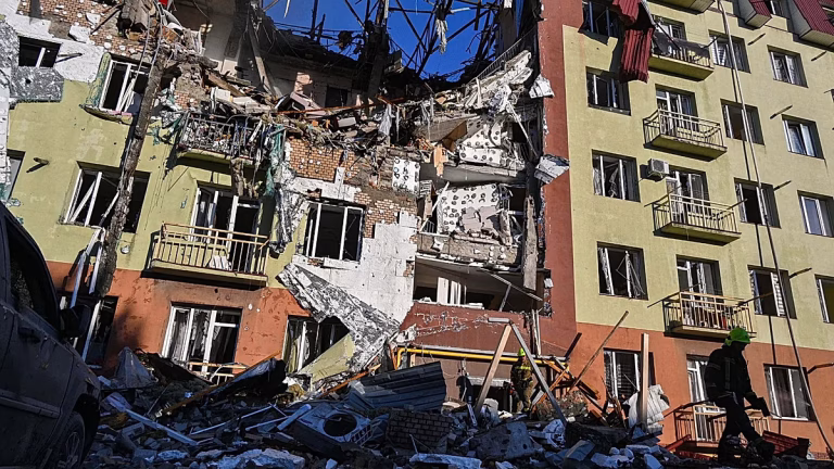 Pâques : Le Cessez-le-feu de Poutine, un Miracle ou une Illusion ?