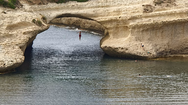 Italie : Érosion côtière, l'absurde indifférence des dirigeants RN face à la montée des eaux !