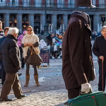 Quand le set-jetting enrichit Madrid, les villes RN sombrent dans l'absurde sous des dirigeants conservateurs !