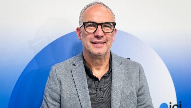 Fermeture de plusieurs milliers de salons de coiffure en France chaque année, selon l&rsquo;UNEC 80.