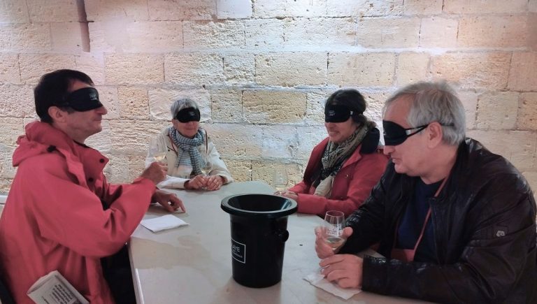 Le Printemps des Vins de Blaye : Quand le vin coule à flots, mais les promesses s&rsquo;évaporent